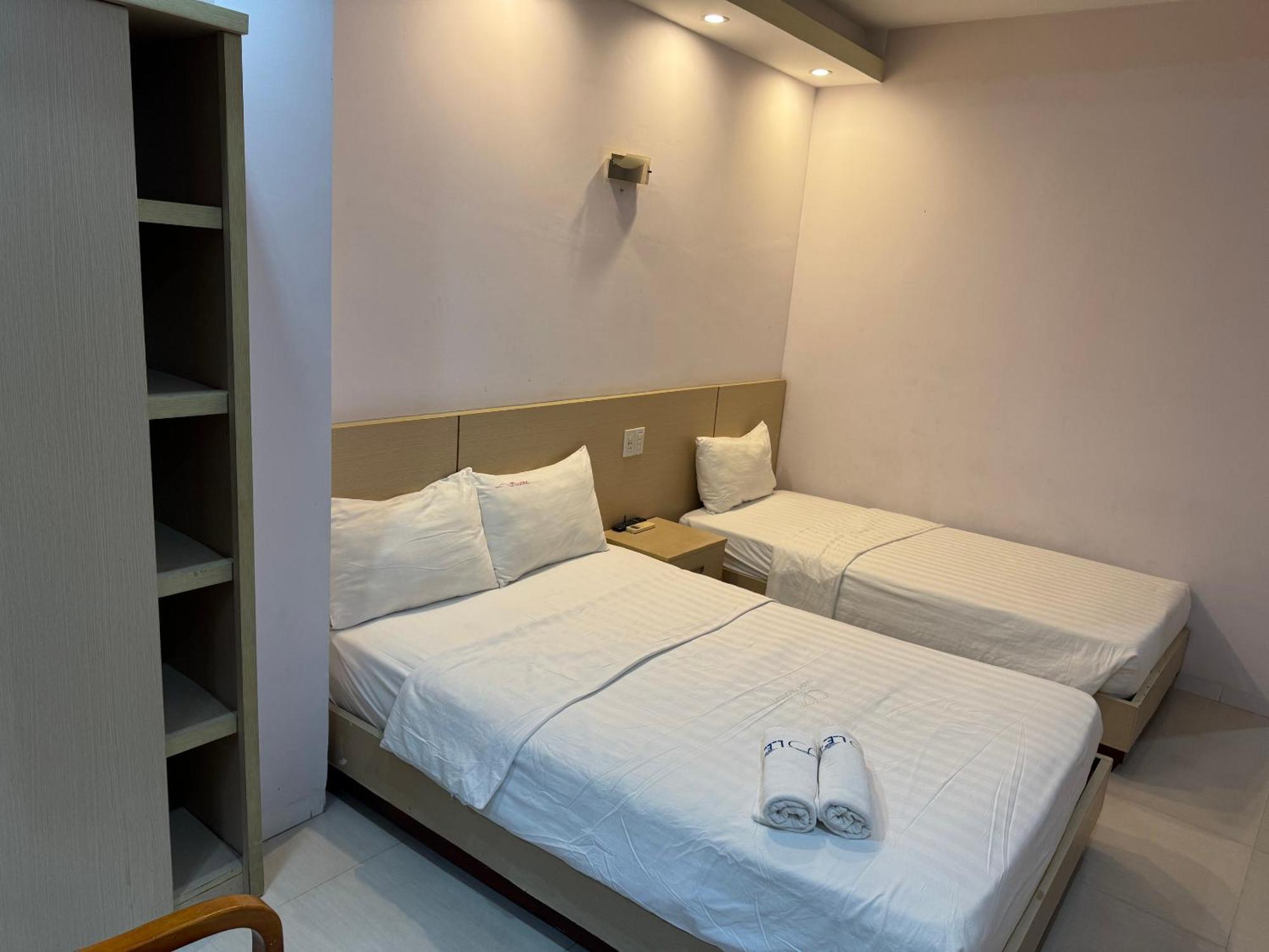 Le Duong Hotel Nha Trang Exteriör bild