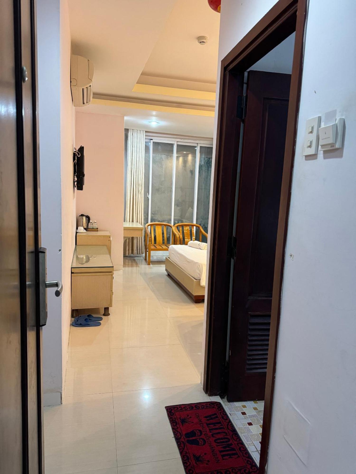 Le Duong Hotel Nha Trang Exteriör bild