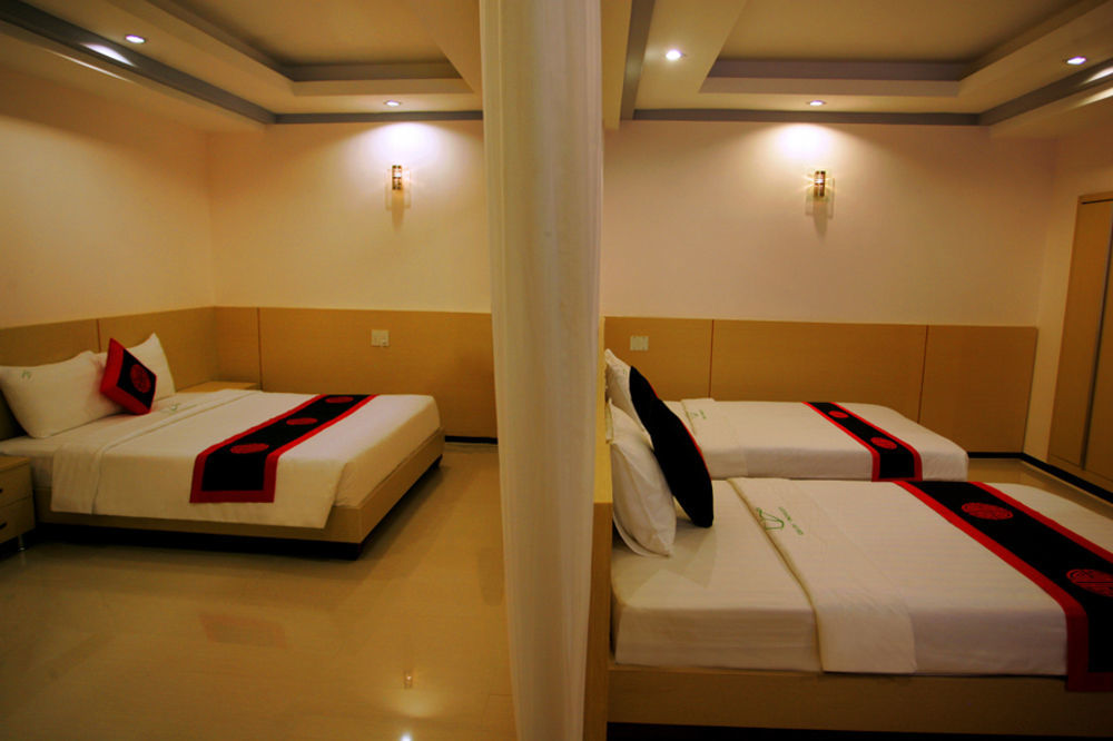 Le Duong Hotel Nha Trang Exteriör bild