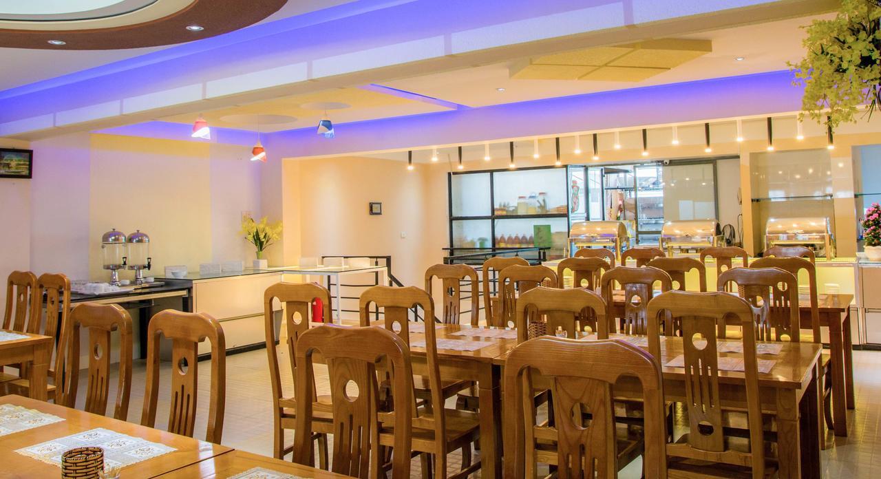 Le Duong Hotel Nha Trang Exteriör bild