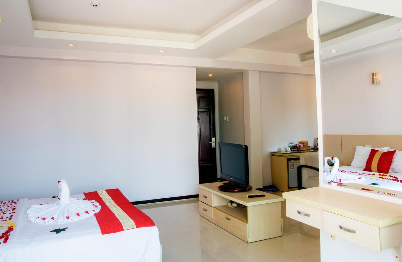 Le Duong Hotel Nha Trang Exteriör bild