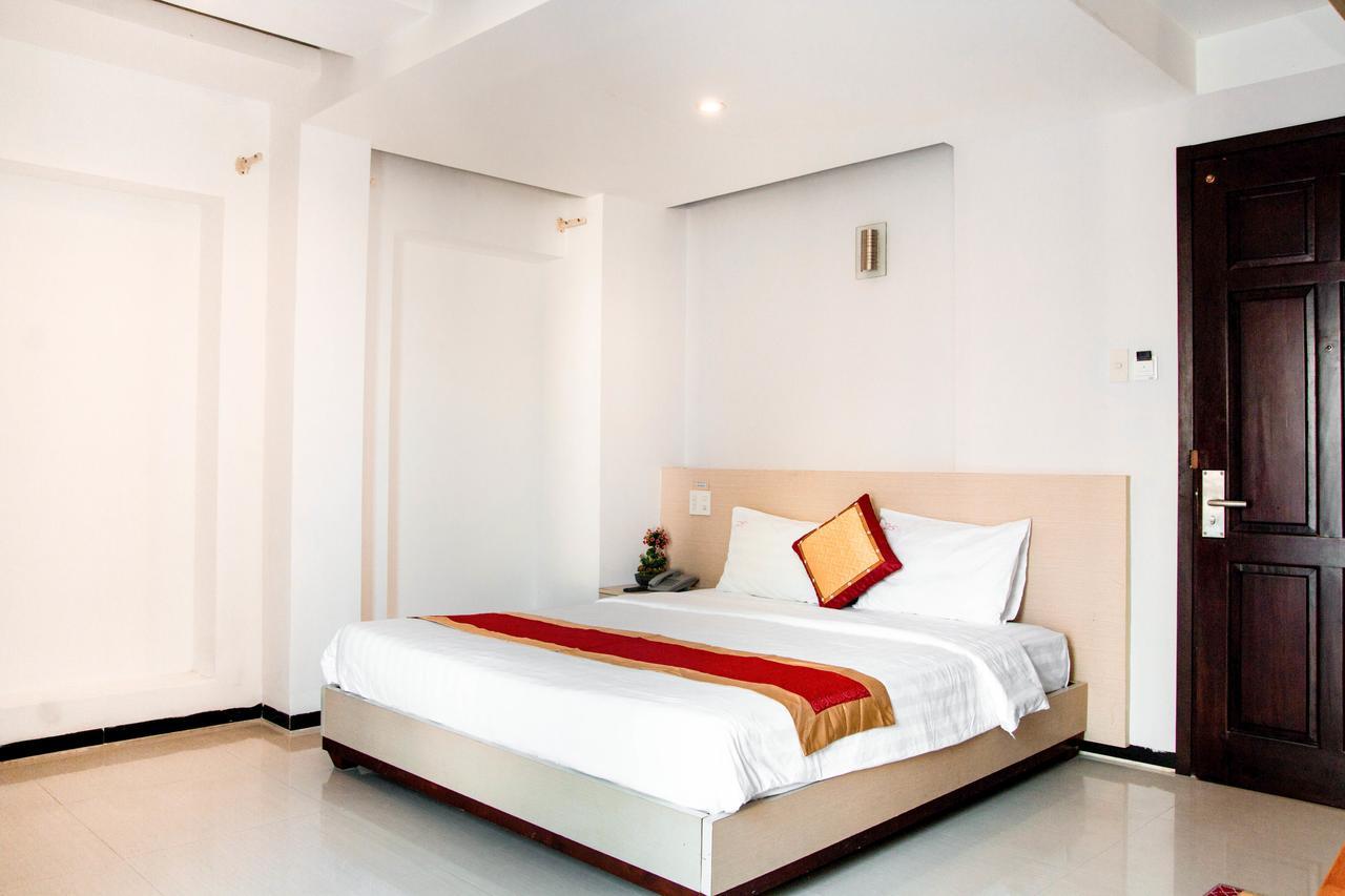 Le Duong Hotel Nha Trang Exteriör bild
